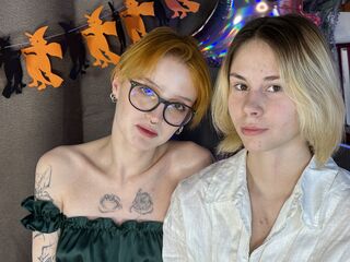 EadlinAndHarriet's Blonde live cam girls Profile Image